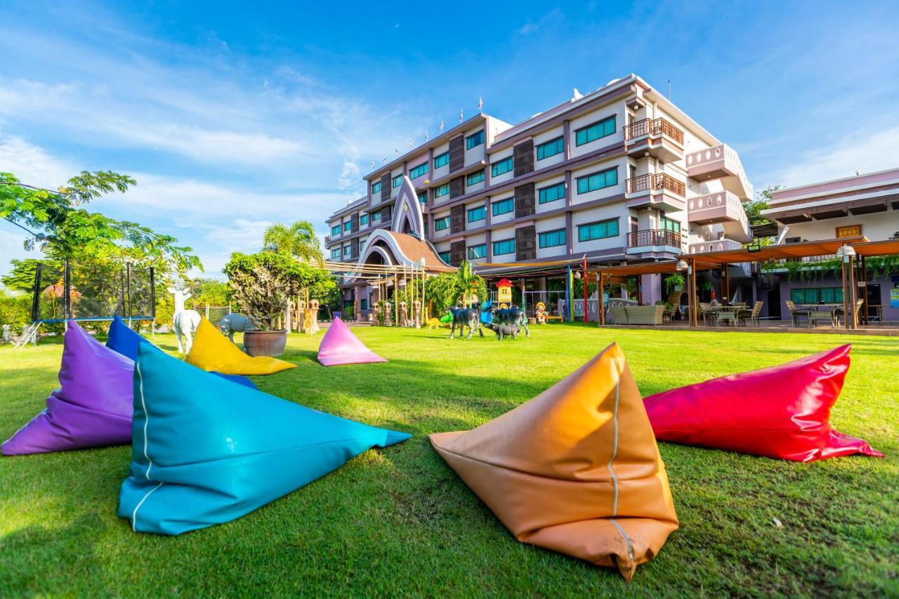 Phanomrungpuri Hotel Buriram Nangrong Kültér fotó