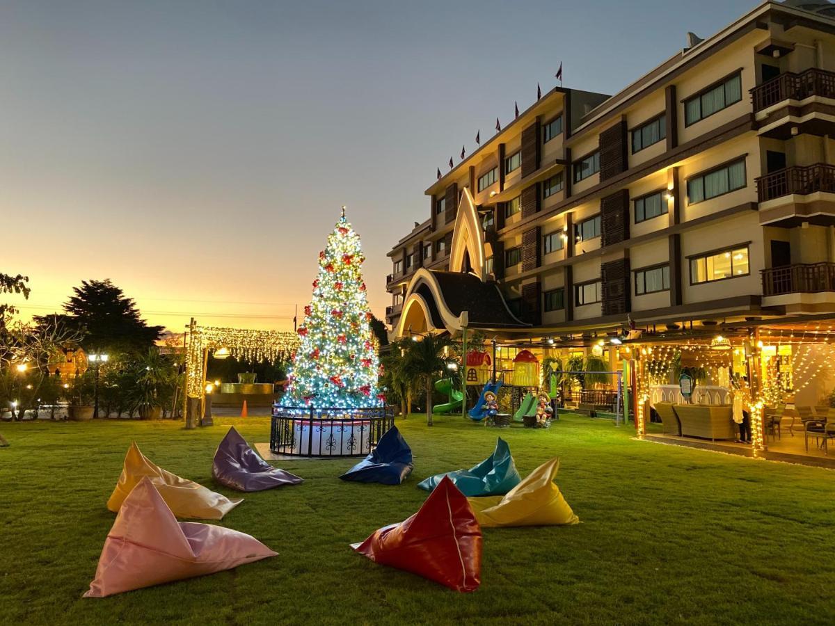 Phanomrungpuri Hotel Buriram Nangrong Kültér fotó