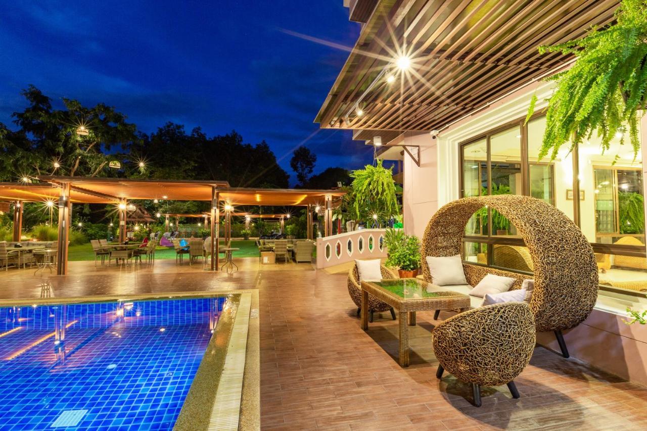 Phanomrungpuri Hotel Buriram Nangrong Kültér fotó