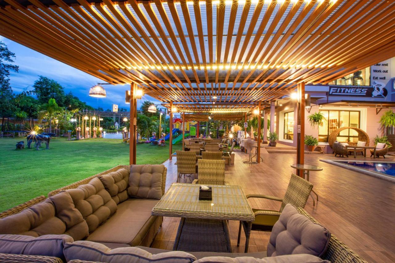 Phanomrungpuri Hotel Buriram Nangrong Kültér fotó