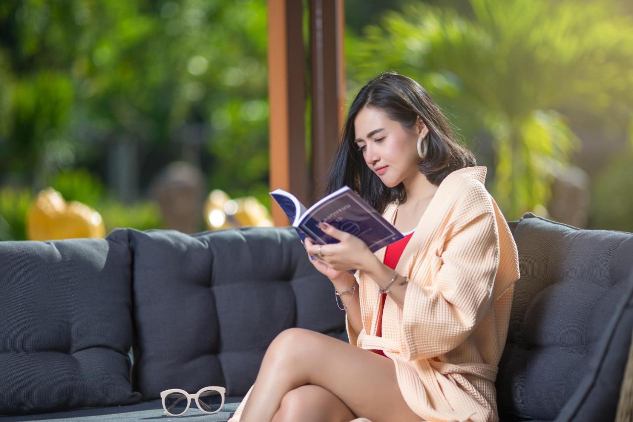Phanomrungpuri Hotel Buriram Nangrong Kültér fotó